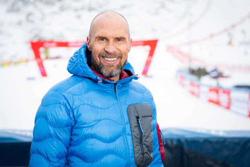 Portrait of ZDF ski expert Marco Büchel at the World Cup opening in Sölden, captured by Max Sydow for broadcast coverage